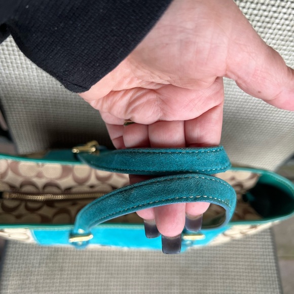 Coach Tote Bag - Picture 5 of 15